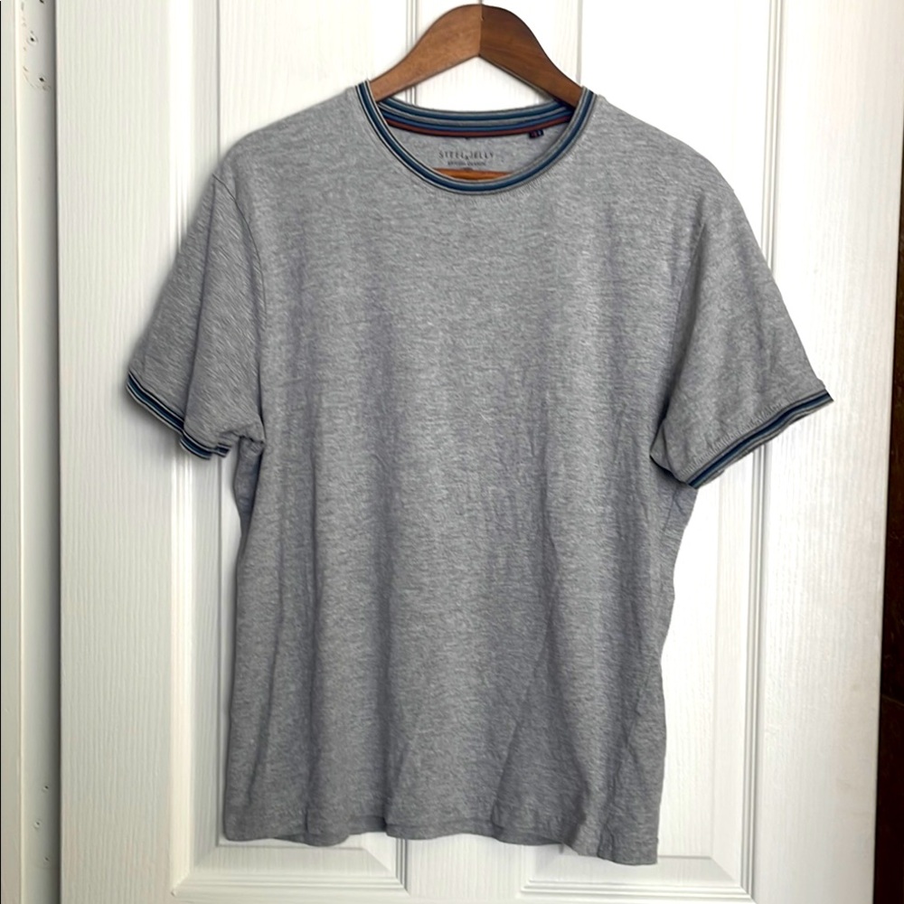 Steel and Jelly, British Design, Gray Crew Neck T-Shirt with multi color trim.